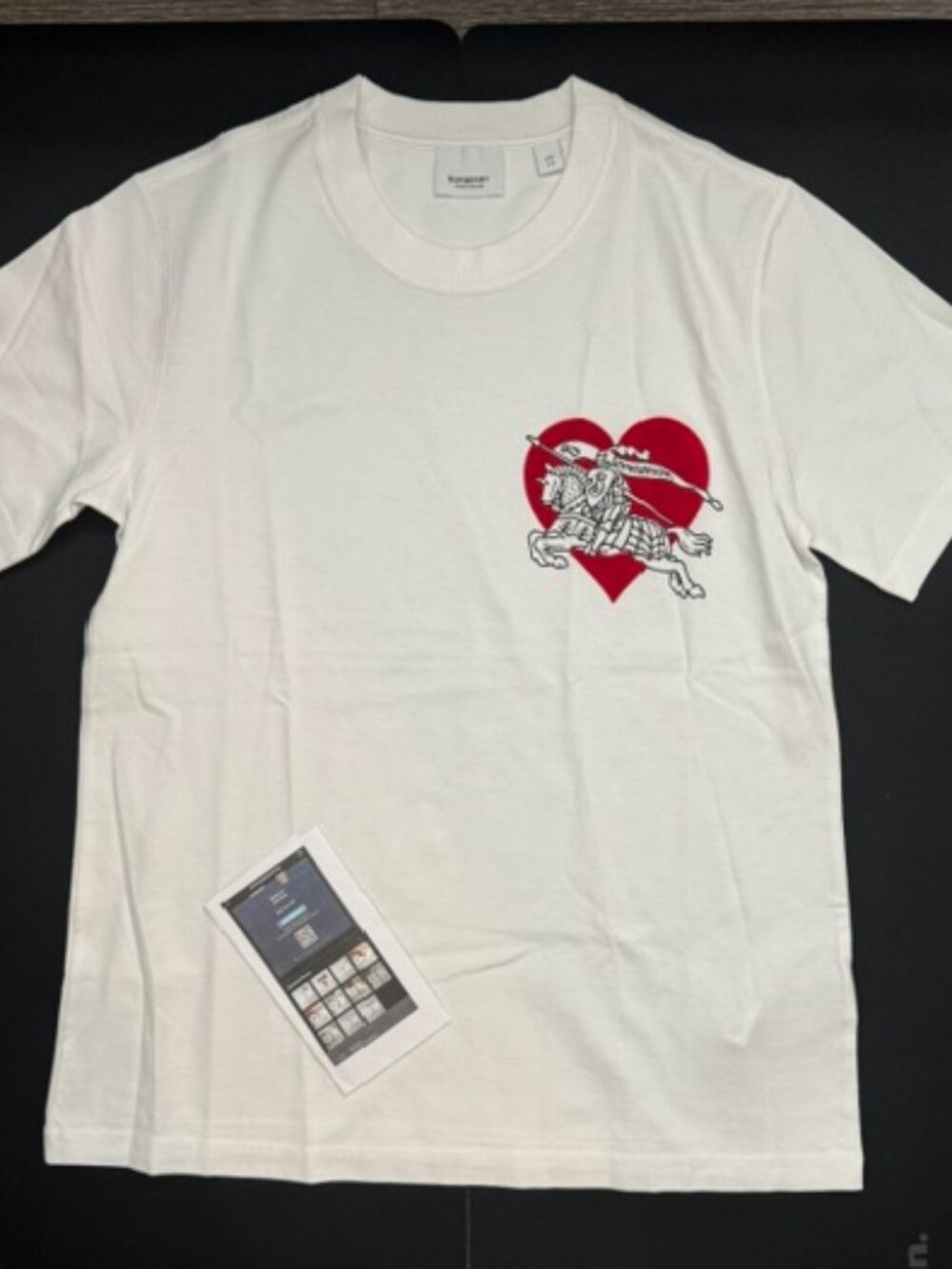 BURBERRY Chinese Valentine's Day Limited Edition Heart Logo T-Shirt
